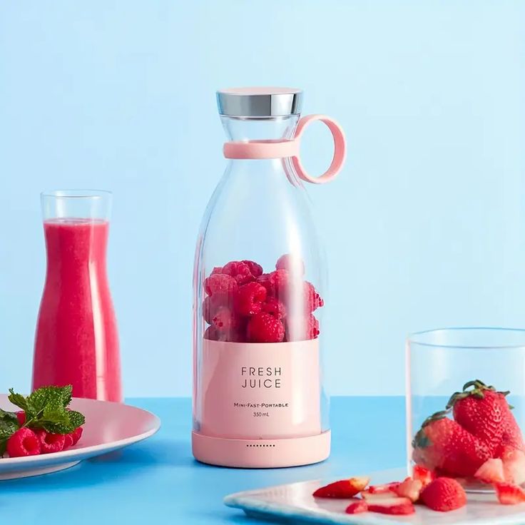 Electric Portable Mini Juicer Bottle